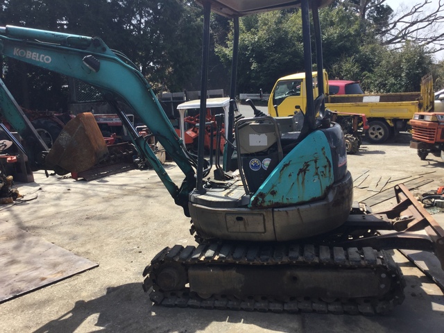 KOBELCO SK025  : Exporting used cars, tractors & excavators from Japan