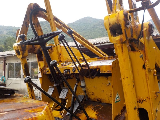 TCM23Y-03  : Exporting used cars, tractors & excavators from Japan