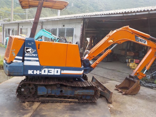 KUBOTA KH030  : Exporting used cars, tractors & excavators from Japan