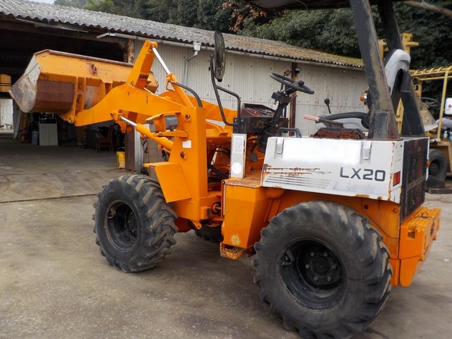 HITACHI LX20  : Exporting used cars, tractors & excavators from Japan