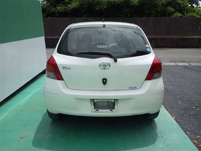 2010 Toyota Vitz  : Exporting used cars, tractors & excavators from Japan