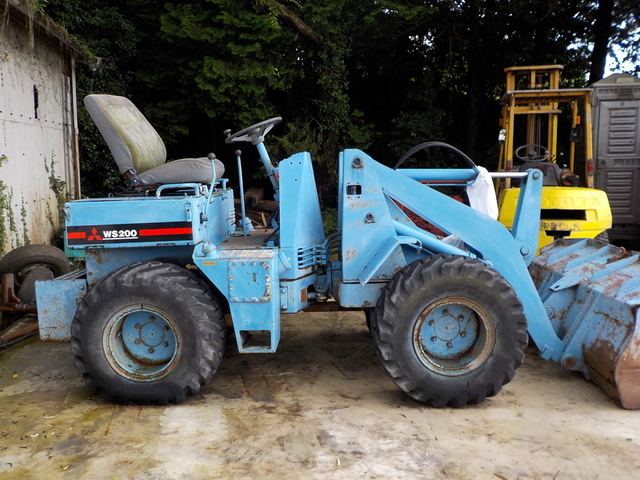 MITSUBISHI WS200  : Exporting used cars, tractors & excavators from Japan