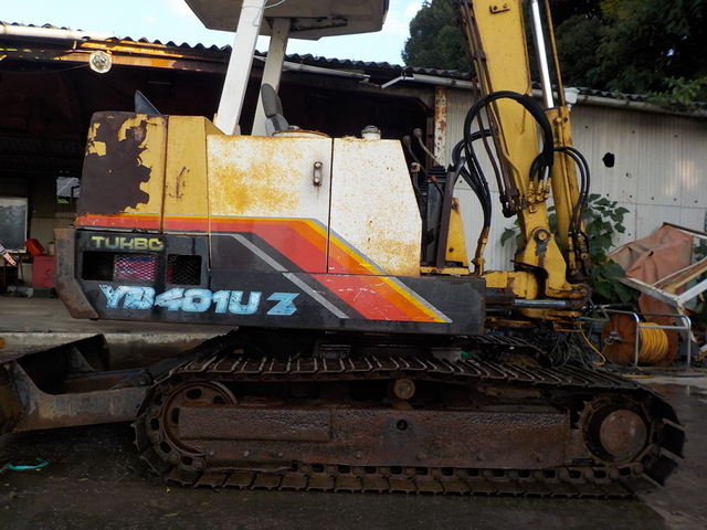 YANMAR YB401UZ  : Exporting used cars, tractors & excavators from Japan