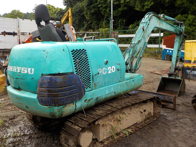 KOMATSU PC20-7  : Exporting used cars, tractors & excavators from Japan